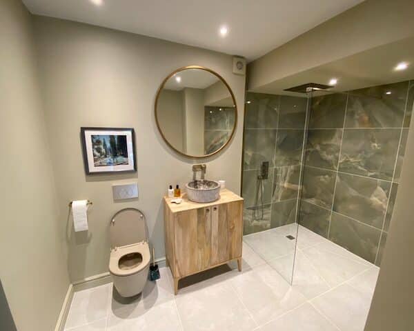 Varna 82 bathroom